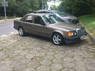 UNIKAT Mercedes 124 2.5D. 1987r