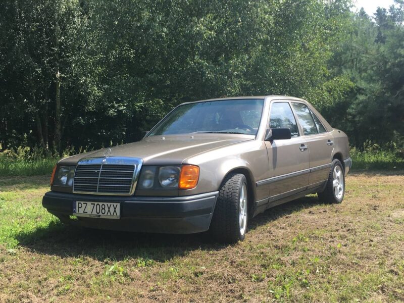 UNIKAT Mercedes 124 2.5D. 1987r